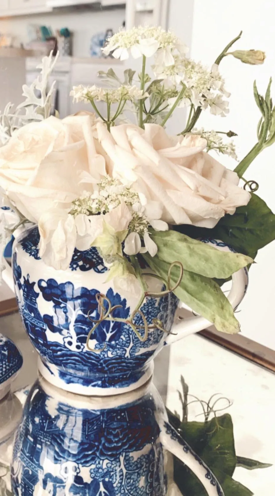 Allertons Blue Willow Sugar Bowl
