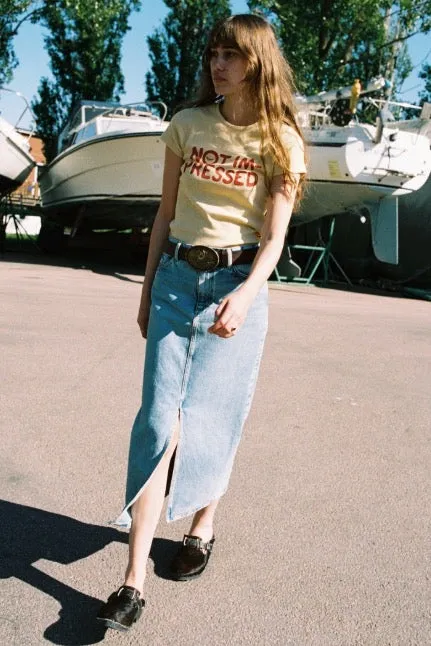 EVE T-Shirt Not Impressed mustard