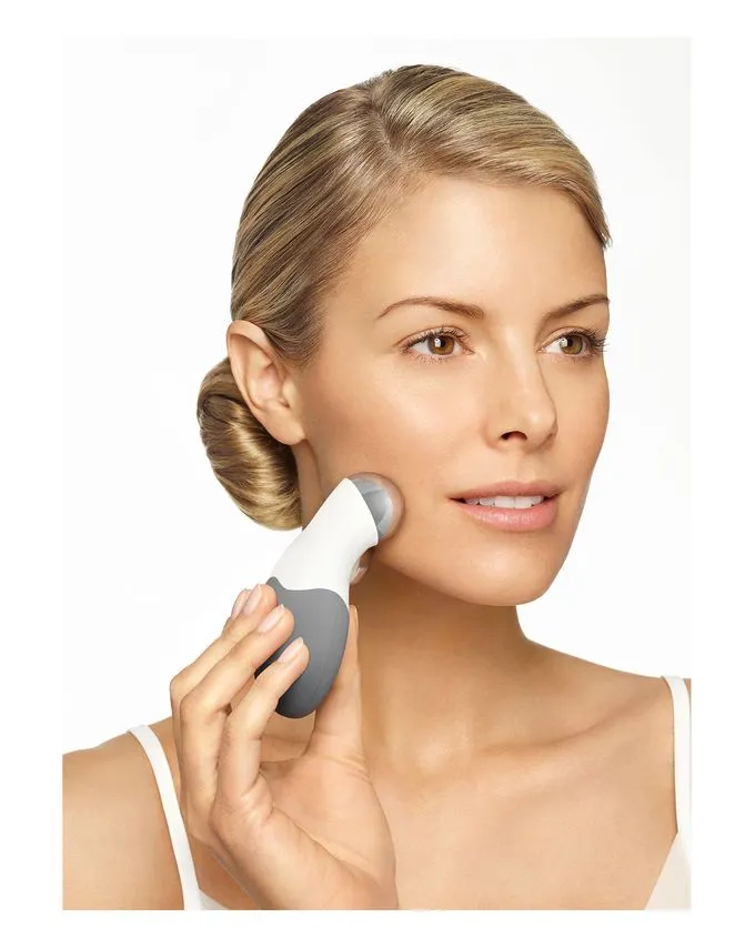 NuFace mini Facial Toning Device (includes 2 oz/59 ml Gel Primer)